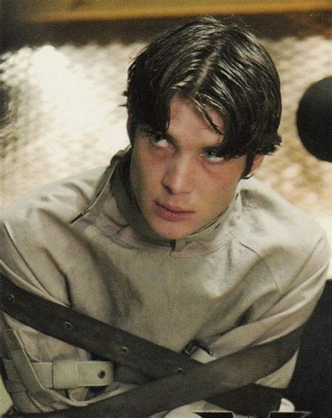 CILLIAN MURPHY as Jonathan Crane in Batman Begins (2005) dir Christoper Nolan in 2022 | Cillian ...