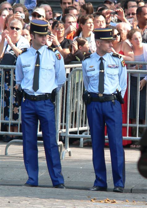 French police | Police uniforms, Men in uniform, Fashion