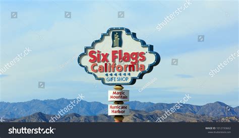 928 Six Flags Theme Parks Images, Stock Photos & Vectors | Shutterstock