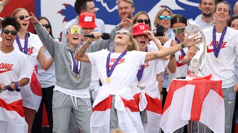 Euro 2022: Lionesses in central London to celebrate victory with fans ...