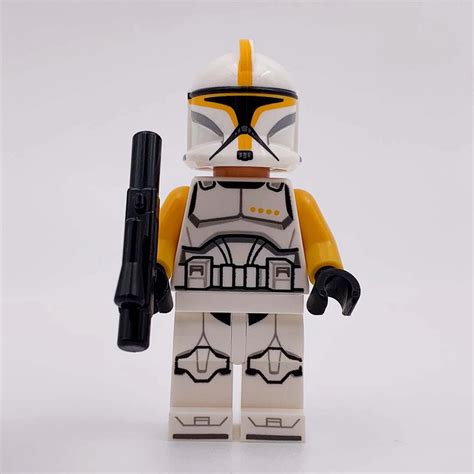 LEGO Phase 1 Clone Trooper Commander Minifigure V2 – Imperial Brickz