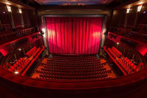 4* London Weekday West End Stay with Theatre Tickets for Two - Virgin ...