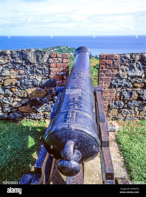 Historic British cannon, Fort King George Heritage Park, Tobago, Fort ...