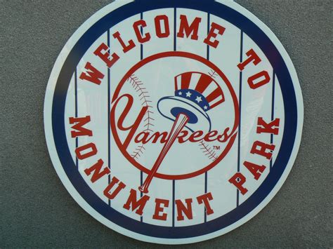 Old Yankees Logo - LogoDix