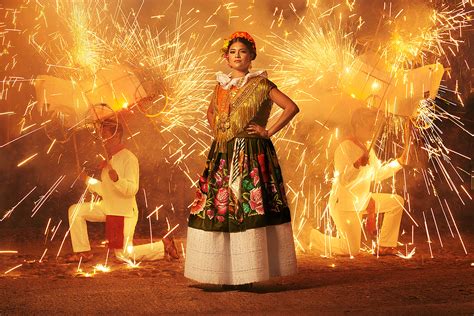 The indigenous people of Oaxaca, Mexico documented in stunning detail