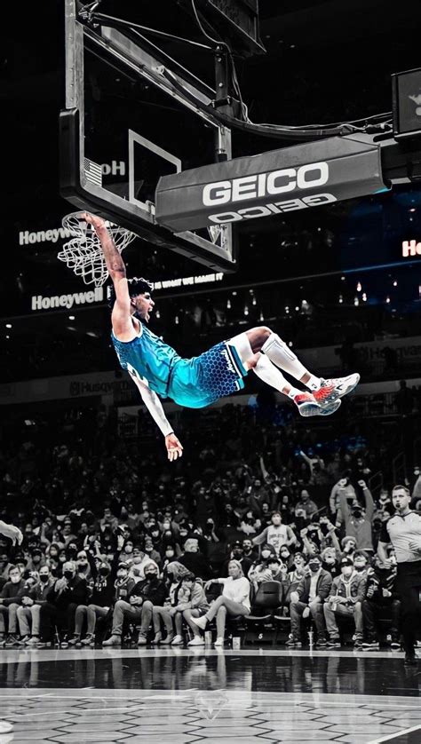 Lamelo ball dunk in 2022 ball aesthetic basketball pictures lamelo ball ...