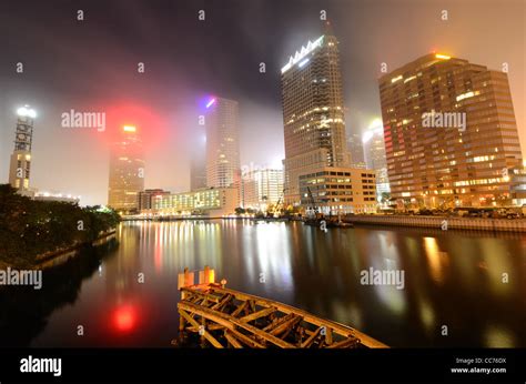 skyline of downtown Tampa, Florida Stock Photo - Alamy