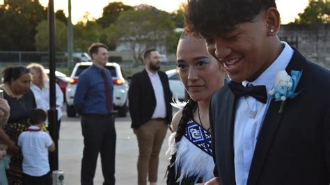 Bundamba State Secondary College Year 12 formal: Full photo gallery ...