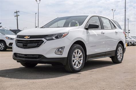 New 2020 Chevrolet Equinox LS AWD Sport Utility