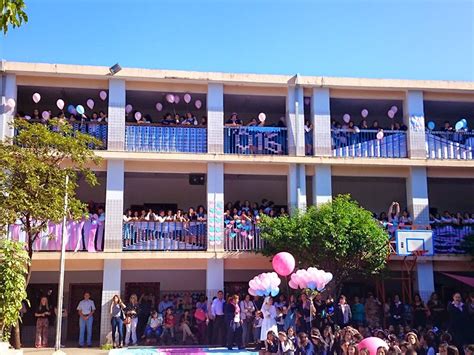 Inicio del mes en el Colegio María Auxiliadora de Asunción - Salesianos ...