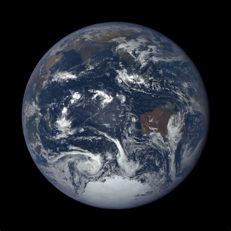 Gorgeous Views of Earth from Space Ring in New Year 2016 From the Space ...