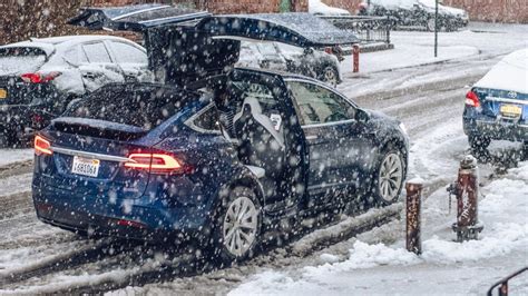 Tesla Model X P100D: The Nor'easter Test