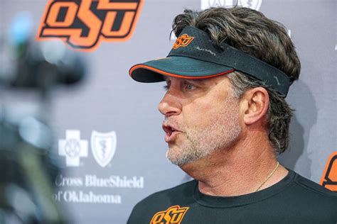 Head-butted by cow, Mike Gundy moves press conference to Zoom ...