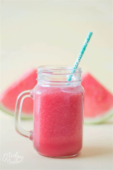 Watermelon Juice Recipe • MidgetMomma