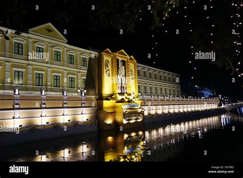 King Rama X's coronation in Thailand Stock Photo - Alamy