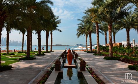 Fairmont The Palm Jumeirah Dubai - Beach Pool Yoga Brunch