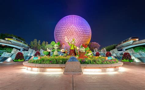 Epcot (Experimental Prototype Community of Tomorrow), Orlando, Florida ...