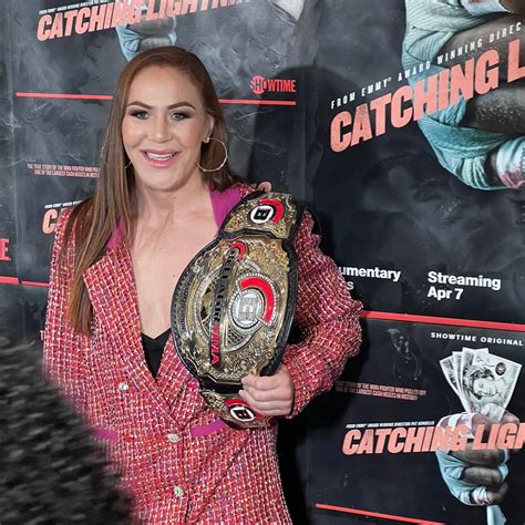 Cris Cyborg attends Catching Lightning Documentary Hollywood premier - Cris Cyborg Official Website