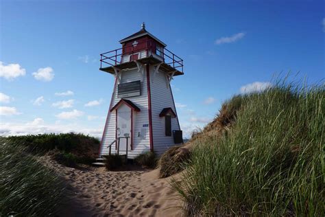 9 Beautiful Must-See Lighthouses on Prince Edward Island - Gone With The Family