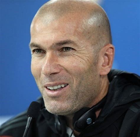 Zinedine Zidane - Biography, Career, Tactics and Titles | Sportskeeda