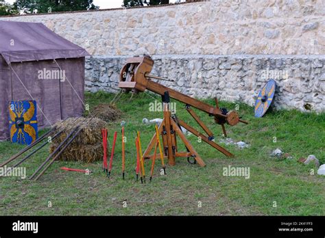 ancient crossbow around the XV century Stock Photo - Alamy