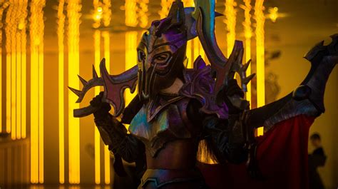 Legion Commander Dota TI10 cosplay | Cyber-sport.io