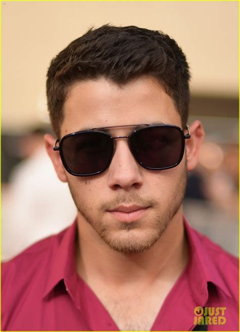 Nick Jonas' Muscles Are Bursting Out of His Shirt at Billboard Music Awards 2018!: Photo 4087513 ...