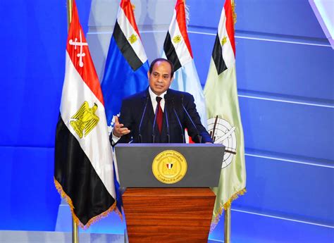 Under Pressure, Egyptian President Promises Change - Globalo