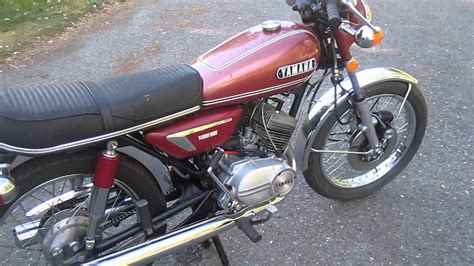 Vintage Yamaha motorcycles AS3 125 Two stroke - YouTube