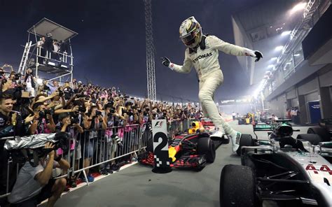 Lewis Hamilton gifted a miracle by Sebastian Vettel's crash in ...