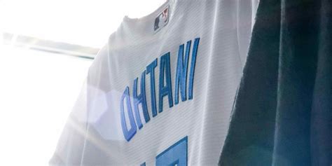 Shohei Ohtani's Dodgers jersey sets Fanatics sales record