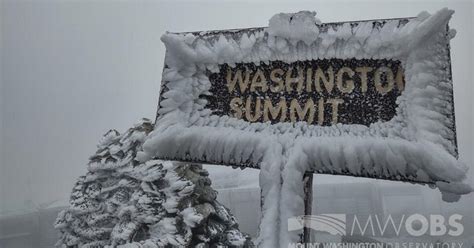 LOOK: "Winter bared its teeth and beauty" on Mount Washington - CBS Boston