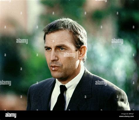 Kevin Costner Bodyguard High Resolution Stock Photography and Images - Alamy