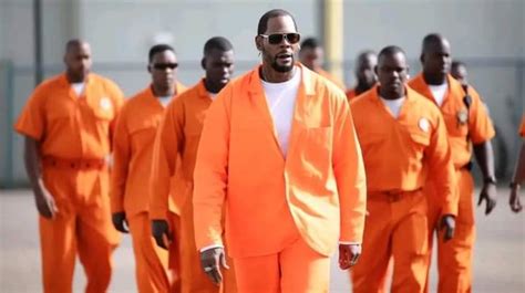 Photos: R kelly performs free concert in prison ? - Kwaralefro