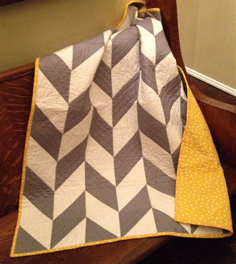 The Herringbone Quilt. $8.25, via Etsy. | Herringbone quilt pattern, Herringbone quilt, Quilt ...