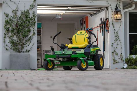 John Deere Announces Z370R Electric ZTrak All-electric Zero Turn Mower