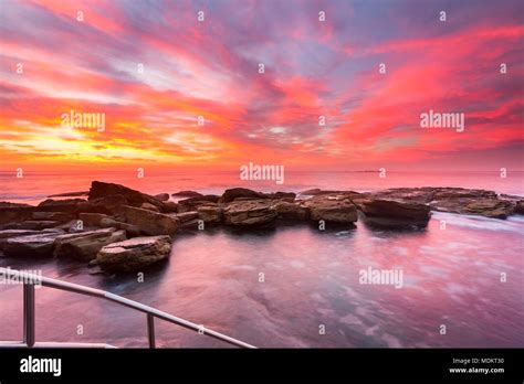 Sunrise, Coogee Beach, Sydney, Australia Stock Photo - Alamy