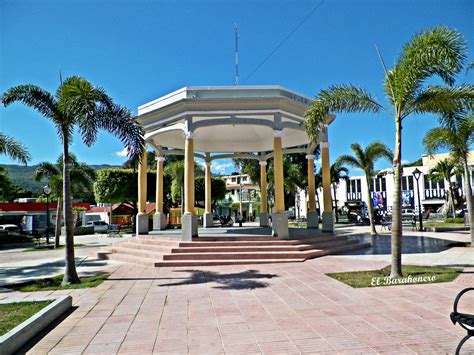 Parque Central de Barahona, República Dominicana|El Barahonero