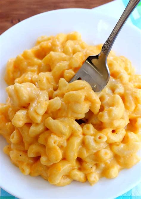 Crock Pot Mac & Cheese {Extra Creamy!} - The Cozy Cook