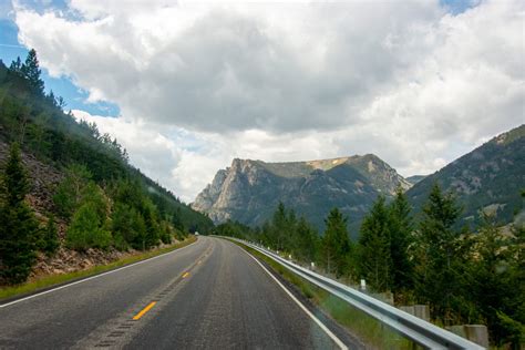 How to safely—and calmly—drive on steep mountain roads - Roadtrippers