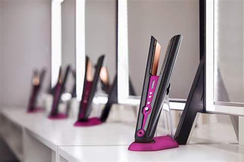 Dyson Corrale :: Behance