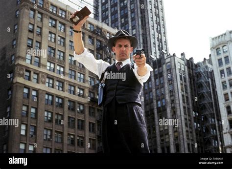 KEVIN COSTNER, THE UNTOUCHABLES, 1987 Stock Photo - Alamy