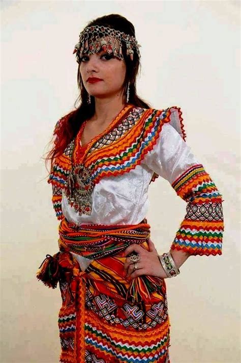 Robe kabyle | Fashion, Moroccan fashion, Arab fashion