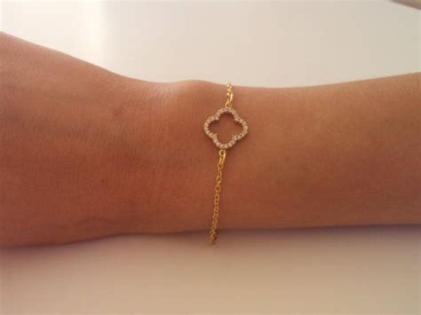 Gold clover bracelet, clover bracelet, charm bracelet, dainty bracelet, lucky bracelet. Best ...