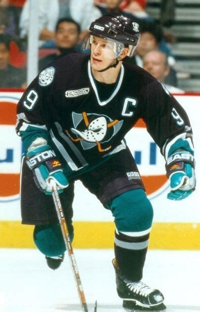 Paul Kariya - Anaheim Mighty Ducks | Nhl hockey teams, Anaheim ducks hockey, Ducks hockey