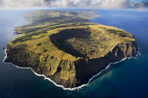 World Travel Places: Aogashima Volcano, Japan