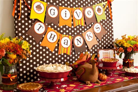 10 Cute Thanksgiving Party Ideas For Adults 2024