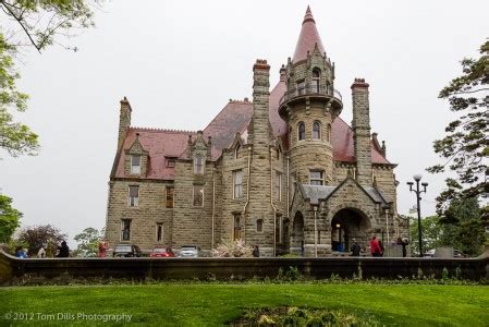 Craigdarroch Castle in Victoria, British Columbia | Tom Dills Photography Blog