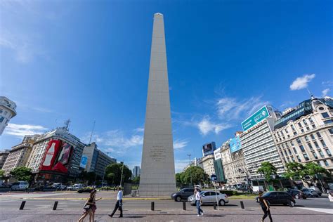 Obelisk am Plaza de la Républica in Buenos Aires, Argentinien | Franks Travelbox