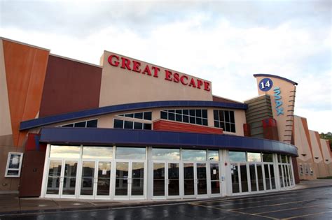 Regal Cinemas' decision to close theaters is latest blow to film ...